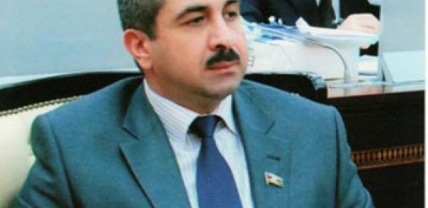 Deputat mətbuat xidmətini 