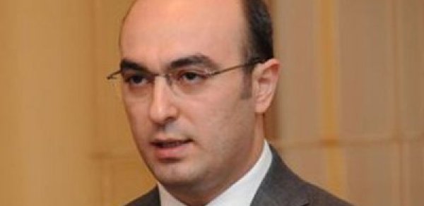 Elnur Aslanov: 