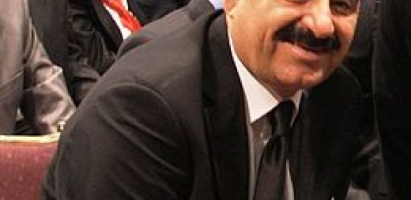 Azərbaycanlı ekstrasens Tatlısəsə ziyafət verdi