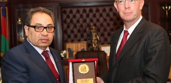 Almaniyanın Vürçburq Universitetinin prorektoru BDU-da - FOTO