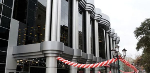 Gənc Tamaşaçılar Teatrına bomba qoyuldu