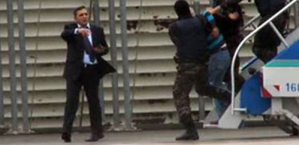 Tanınmış azərbaycanlılar olan təyyarədə bomba həyəcanı yaşandı