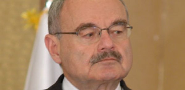 Artur Rasizadə Aşqabada getdi