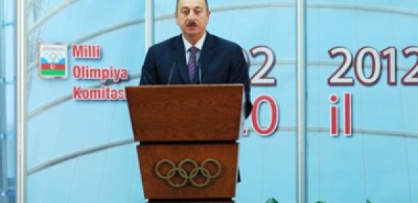 İlham Əliyev müxalifəti sərt tənqid etdi: ‘Ermənilərlə bərabər sevinirlər’