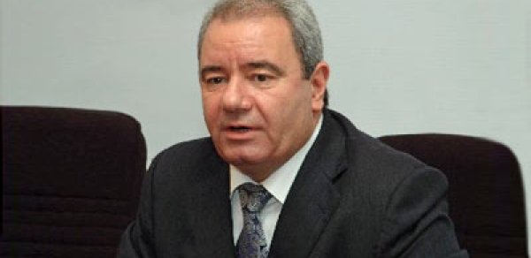 Əli Abbasov: ‘Ölkədə hər 100 nəfərə 110 mobil telefon düşür’ - MÜSAHİBƏ