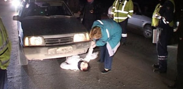 6 yaşlı uşağı maşın vurub