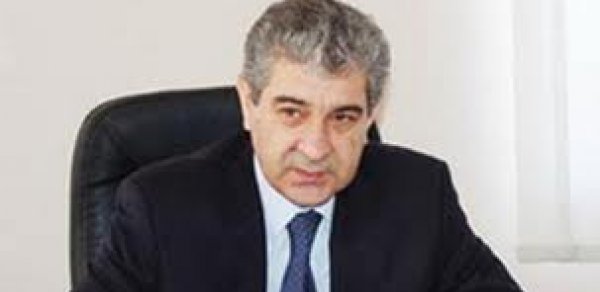 Əli Əhmədov: “Azərbaycan vətəndaşlarının mütləq əksəriyyəti 2013-cü ildə prezident İlham Əliyevə səs verəcək”