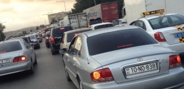 Bakıda böyük tıxac – VİDEO FAKT