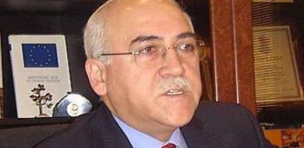 Müsavat partiyası İsa Qəmbərin prezidentliyə namizədliyinin irəli sürülməsinə qərar verib