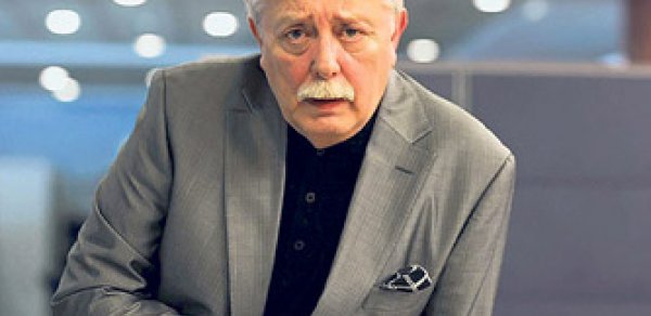 Türkiyənin tanınmış köşə yazarı Mübariz İbrahimovdan yazdı - KÖŞƏ