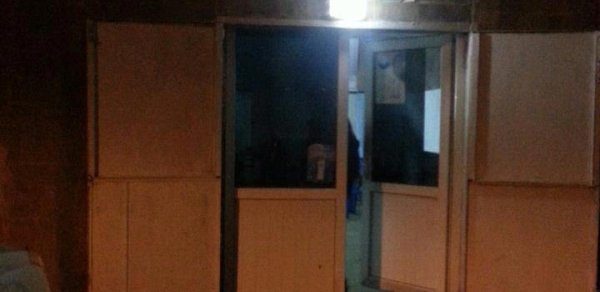 Bakının tanınmış kinoteatrını çayxanaya çevirdilər - FOTOLAR