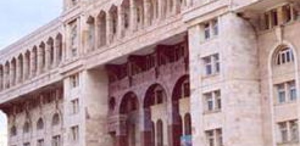 Azərbaycan Tibb Universitetində biabırçılıq: Saxta diplom satılıb