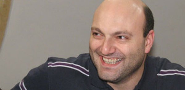 Rüstəm İbrahimbəyovun oğlu Azərbaycanda xəbər saytı yaradır – KREMLİN DƏSTƏYİ İLƏ - EKSKLÜZİV