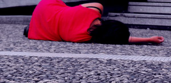 Bakıda oğlan dalaşdığı qonşusunun anasını öldürdü - TƏFƏRRÜAT