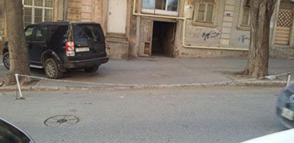 Bakıda sürücülərin özbaşınalığı - FOTOLAR