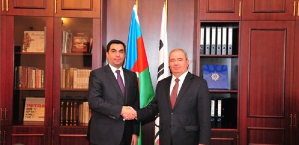 Nazir Əli Abbasov Bakı Ali Neft Məktəbində -  FOTOLAR 