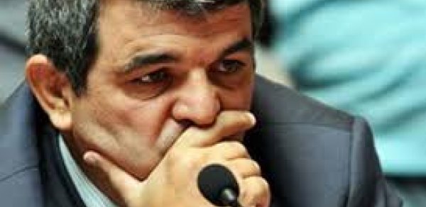 Deputatdan Rafaellə Coşquna sərt sözlər: ‘Onlar təkcə qadın paltarı geyinmirlər, hətta o həyat tərzini yaşayırlar’
