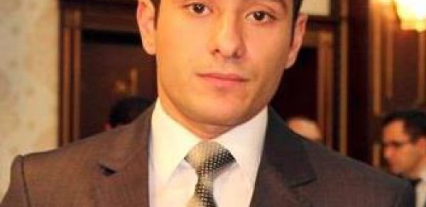 Rauf Mərdiyevə namərd oyun və yaxud keçəllə güzgü məsələsi