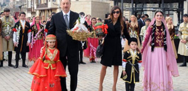 Prezident İlham Əliyev Novruz şənliklərində iştirak etdi