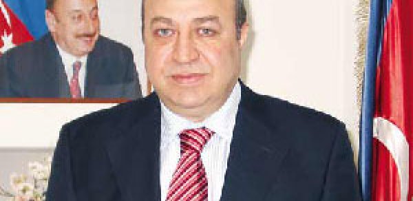 Prezident İlham Əliyev Eldar Həsənovu vəzifəsindən azad etdi