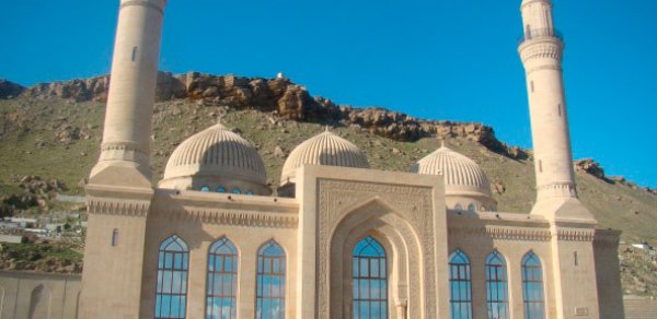 Azərbaycanda dünyanın ən böyük məscidi tikiləcək