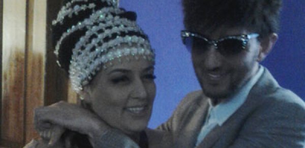 Elza Seyidcahan eşşəyə bənzətdiyi məşhurla barışdı - FOTO