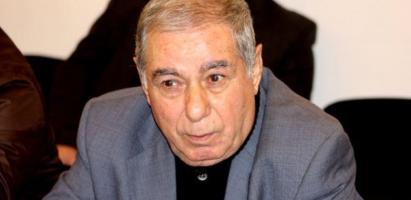 Əkrəm Əylislinin ‘Daş yuxular’ romanı erməni dilində nəşr olundu