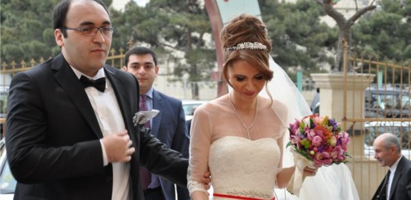 İsa Qəmbərin oğlunun toyundan - FOTOLAR