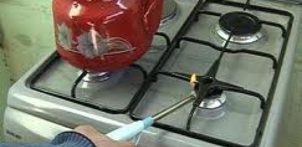 Xətai rayon qaz idarəsi sakinləri yenə qazsız qoydu