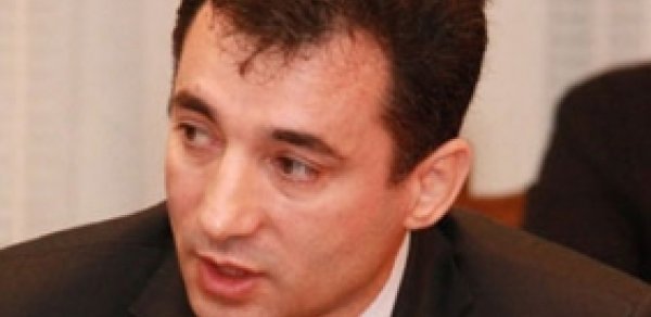 Prezident İlham Əliyev Qüdsi Osmanovu geri çağırdı