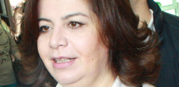 ‘Gülər Əhmədova əzab çəkir’