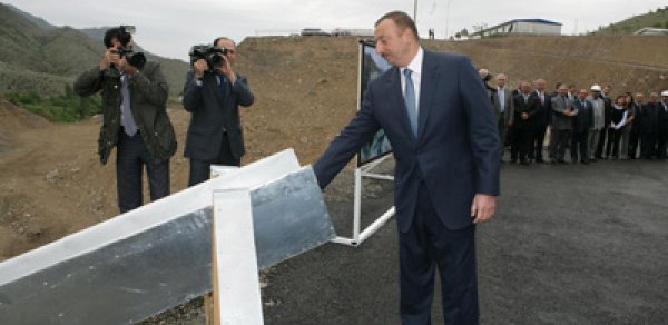 Prezident İlham Əliyev təməlqoyma mərasimində iştirak etdi