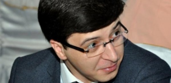 ‘İnsanlar Misir Mərdanovun işdən azad olunmasını birmənalı şəkildə alqışladı’ -  Elşən Musayev 
