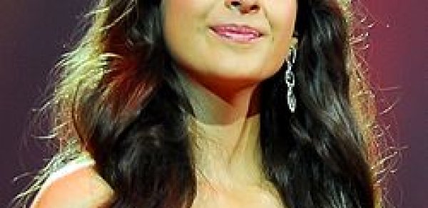 Leyla Əliyeva İsmayıl Ömərova görə canlı yayımda ağladı