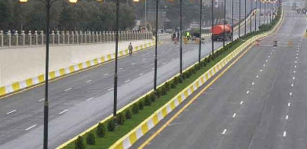 Azərbaycanda ödənişli yollar tikiləcək