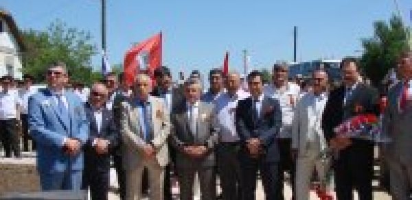 Azərbaycan Atıcı Dviziyasının xatirəsinə ucaldılmış abidə kompleksinin açılış mərasimi olub