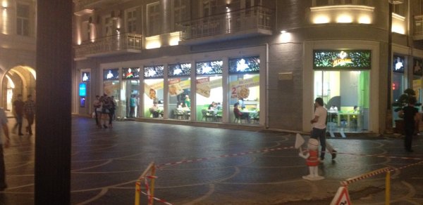 ‘Tarqovı’dakı məşhur restoranların küçə ticarətinə niyə son qoyuldu? -  FOTOLAR