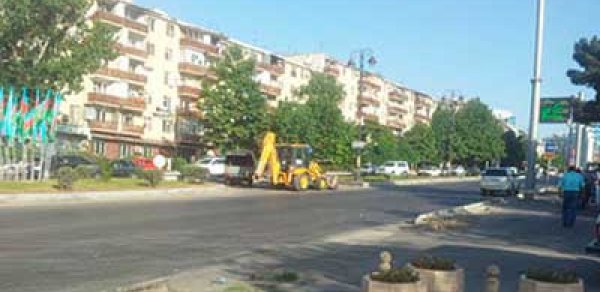 Tbilisi prospekti bağlandı - FOTO 