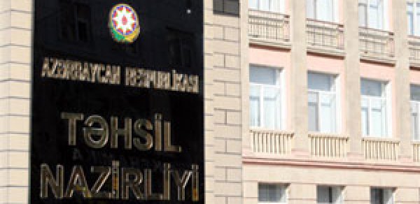 Azərbaycanda şagirdlərin davamiyyətinə ciddi nəzarət ediləcək