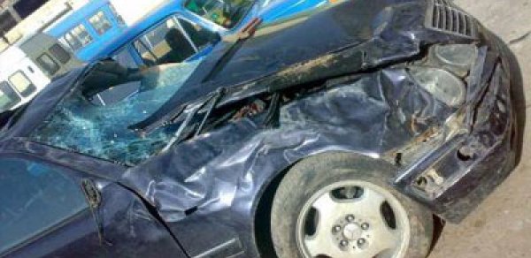 Azərbaycanda piyadanı vurub qaçmaq istəyən 21 yaşlı oğlan daha bir qəza törətdi