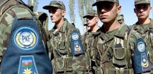Azərbaycanda hərbçilərin maaşı qaldırıldı