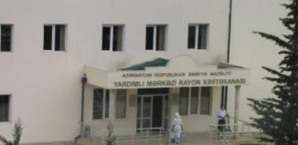 Yardımlının baş həkimi xəstəni döyüb?