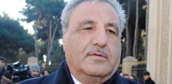 Tağı Əhmədov jurnalistə görə işçisini cəzalandırdı –  FOTO 