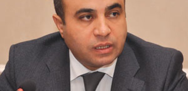 Azay Quliyev: 