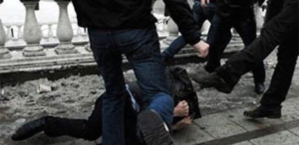 Nəqliyyat Nazirliyinin işçiləri sürücünü döyüb vəsiqəsini aldılar - ŞİKAYƏT