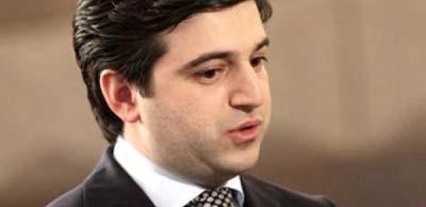 ‘Hürriyət’ Anar Məmmədovla bağlı xəbəri təkzib etdi