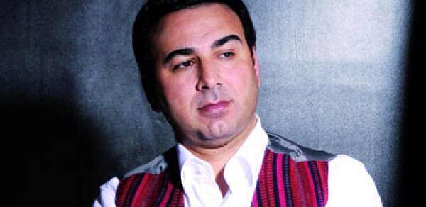 Tanınmış teleaparıcı İlham Mirzəyev bıçaqlandı