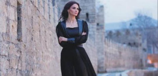 Qənirə Paşayeva Səhiyyə Nazirliyinə səsləndi