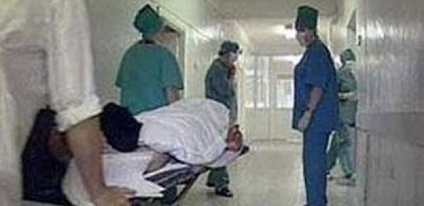 Bakıda 42 yaşlı kişinin boğazını kəsərək qətlə yetirdilər