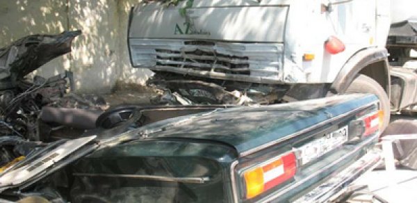 Azərbaycanda baş verən yol qəzasında hərbçi ölüb